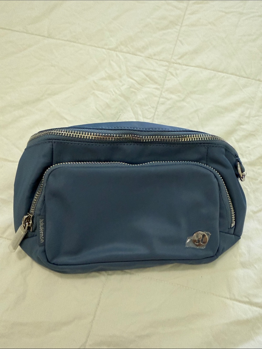 lululemon athletica everywhere belt bag XL